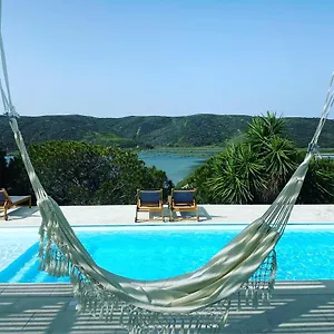 https://herdade-d-amoreira-aljezur.hotelaalgarve.com